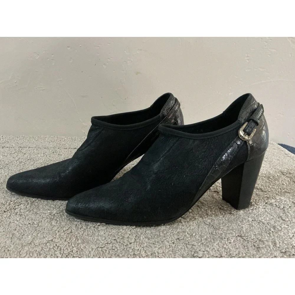 Donald J Pliner Tabia Ankle Booties Mock Croc Western‎ Leather Heel 9 Shoes